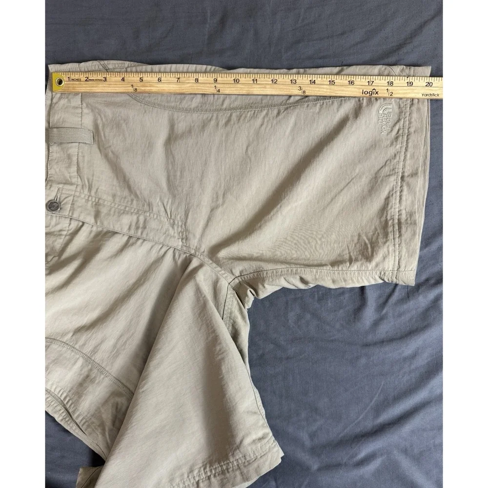 The North Face T150 T550 Short Court Convertible Hiking Shorts Men's 32 Beige